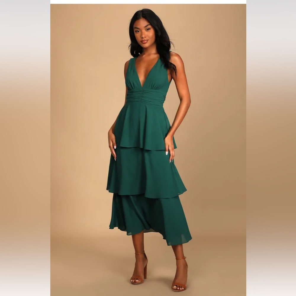 Lulu’s Emerald Green Sleeveless Tiered Midi Dress | Large